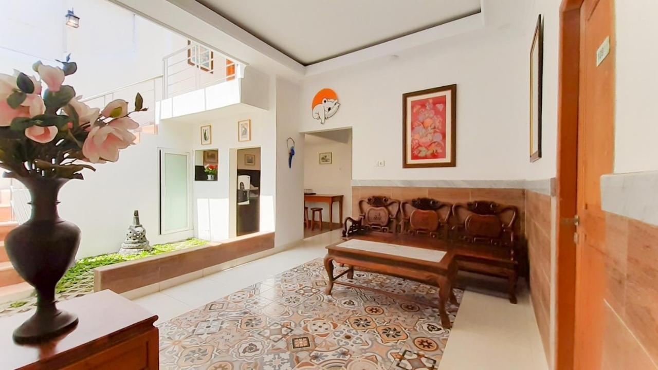 The Cabin Purwokinanti Hotel Yogyakarta Esterno foto